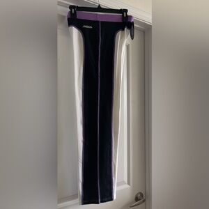 Shock Absorber Activewear